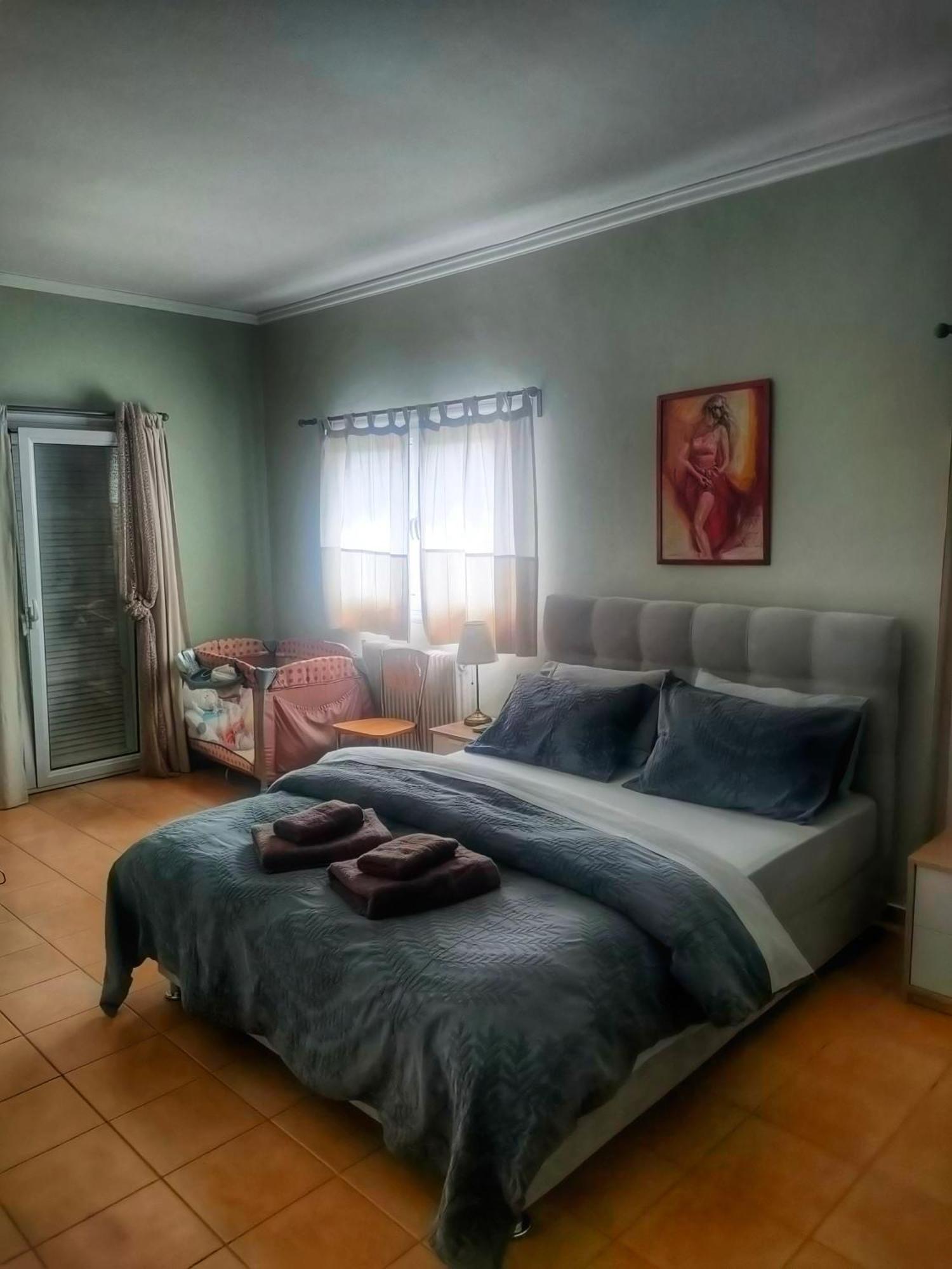 Home4U, Just 7Km From Airport Markópoulon 外观 照片